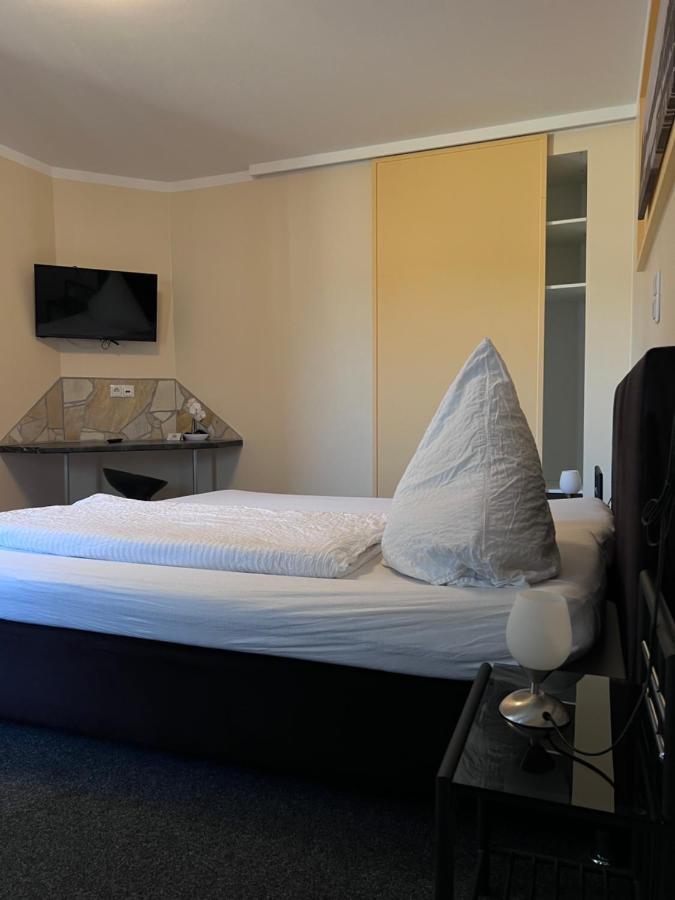 Pension Corona Forst  Экстерьер фото